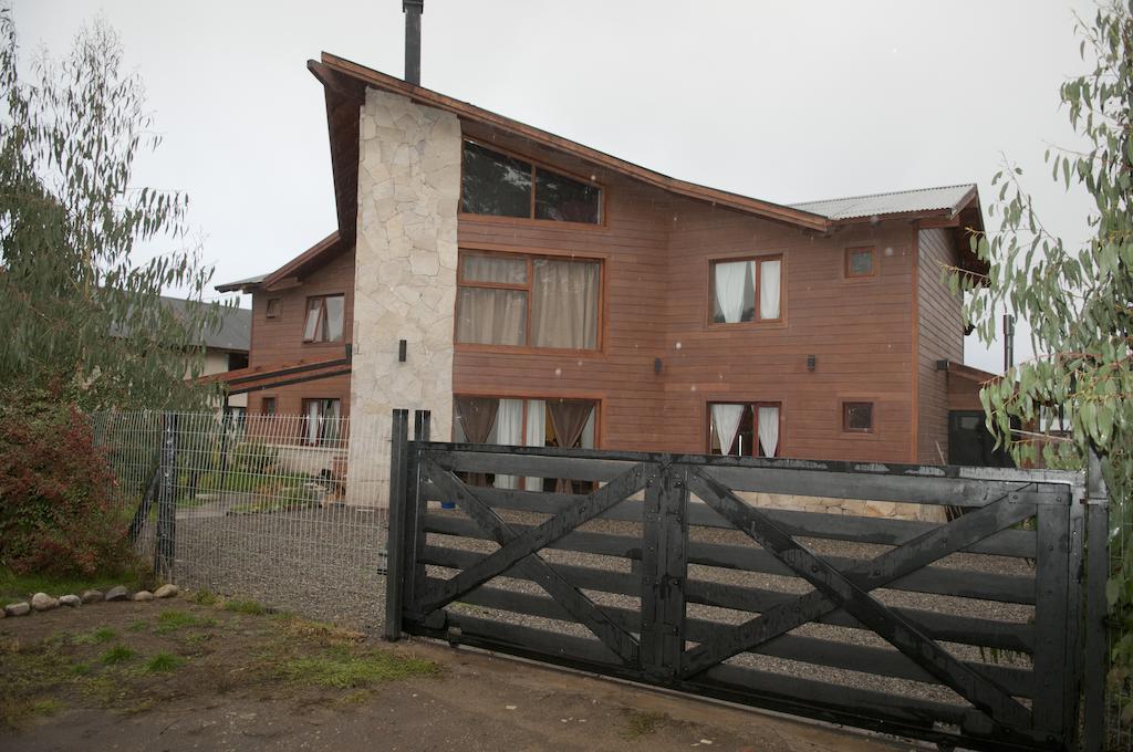 Apart Hotel Raices Patagonicas Dina Huapi Bagian luar foto